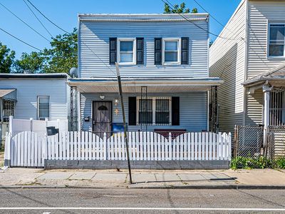 135 Fulton Ave