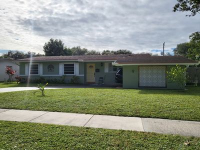 5161 SW 90th Avenue
