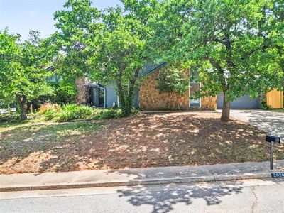 2028 Melody Ln
