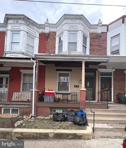36 E Pleasant St