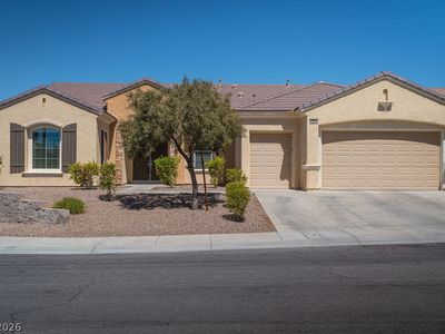 2084 Clearwater Lake Dr