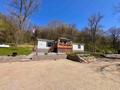 Property at 1862 Village Creek Dr, Lansing, IA