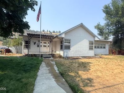 317 S Canyon Blvd