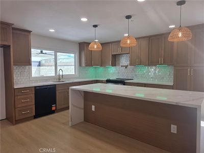 5161 Decatur Dr