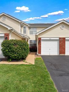 3957 Grand National Dr