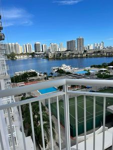 18051 Biscayne Blvd APT 803