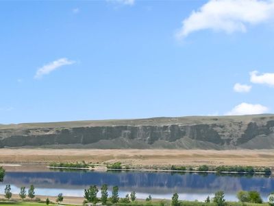 9060 Trellis Lane NW