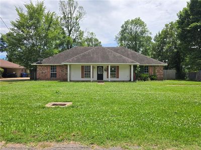 68 Bayou Oaks Dr
