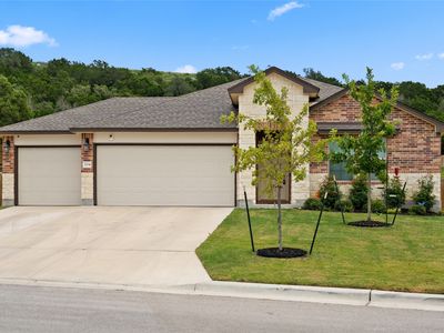 204 Bobby Lou Ln
