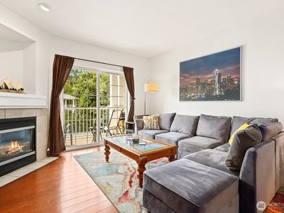 14714 Admiralty Way #A318