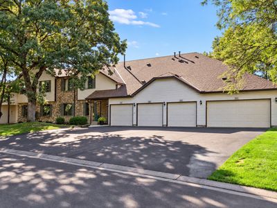 2642 Lake Court Dr #28