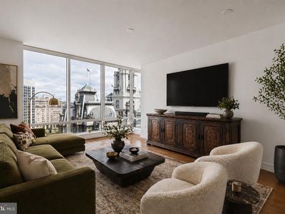 1414 S Penn Sq Unit 17D