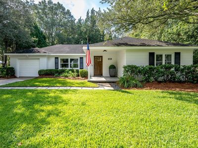 1325 Saint Clair Dr