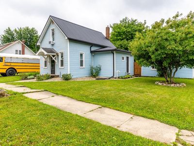 298 N Main St