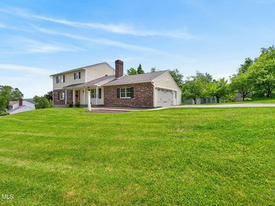 16 Park Drive