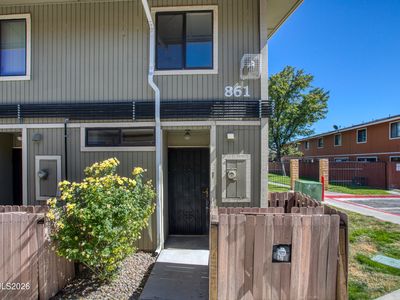 861 Nutmeg Pl APT 1