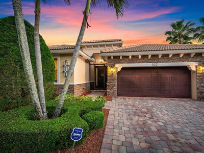 102 Crab Cay Way
