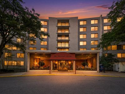 1150 Bower Hill Rd APT 901A
