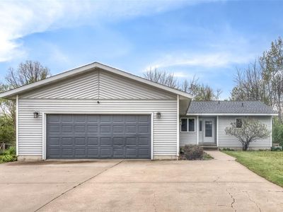 250 W Maple Avenue