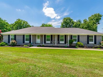 305 Battleline Dr