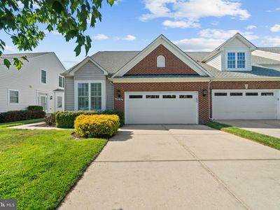 8220 Academy Rd #22