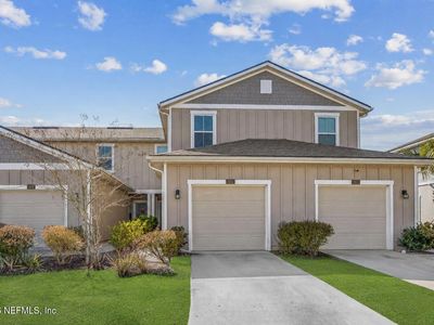 921 CAPITOL Parkway