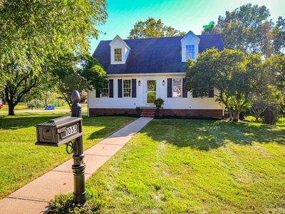 1055 Twelve Oaks Dr