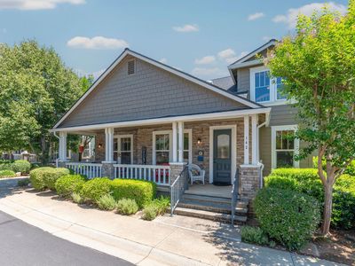 142 Fieldstone Dr