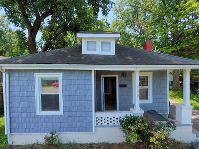 208 Blue Grass Ave