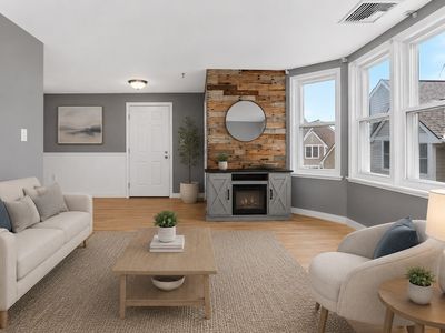 124 Tudor St APT C
