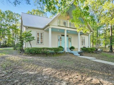 Property at 245 Shadow Dr, Hemphill, TX
