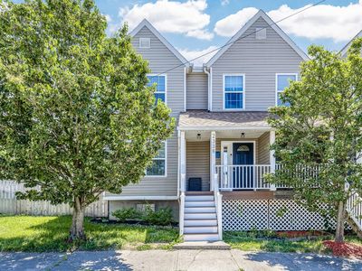 2338 May St