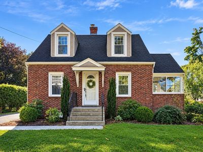 Property at 25 Dearborn St, East Longmeadow, MA