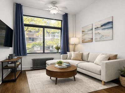 126 E 30th St APT 2B