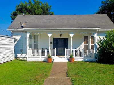205 E Main St