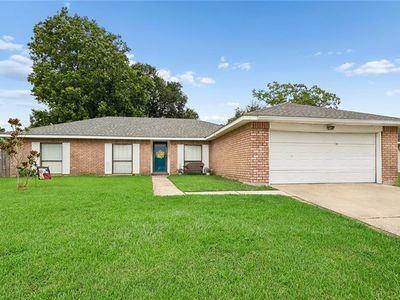 211 William Dr