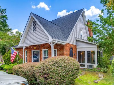 108 Walden Ct