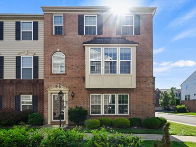601 Pointe View Dr