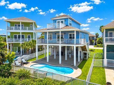 22516 Bay Point Dr