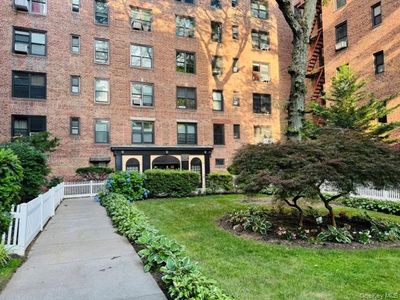 83-20 98th Street #5D