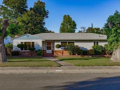 1045 Aidan Ave