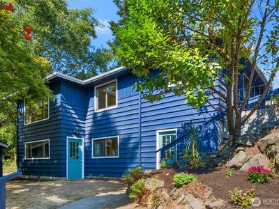 8139 14th Avenue SW