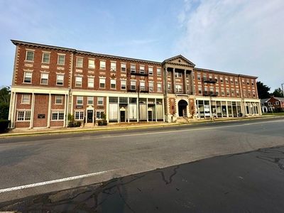354 N Main St APT 206