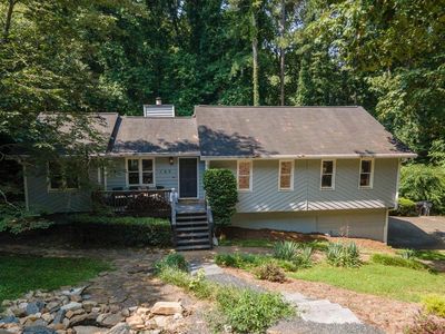 149 N View Ln NW