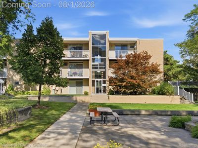 4909 Crooks Rd APT C11
