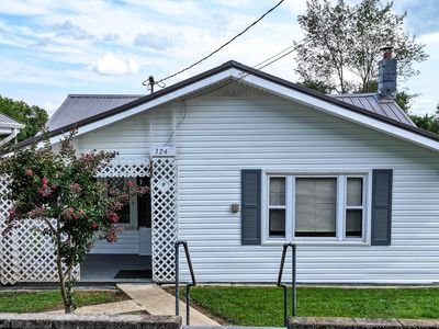 324 Royal St
