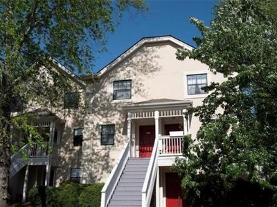Property at 290 Appleby Dr APT 272, Athens, GA