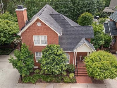 2 Cameron Ct