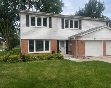 106 N Regency Dr E