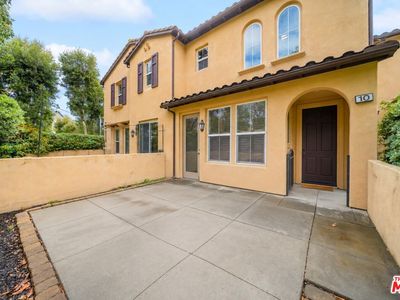 10 Aryshire Ln